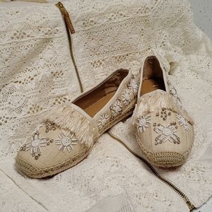 Antonio Melani natural beaded & fringe shoe NWT